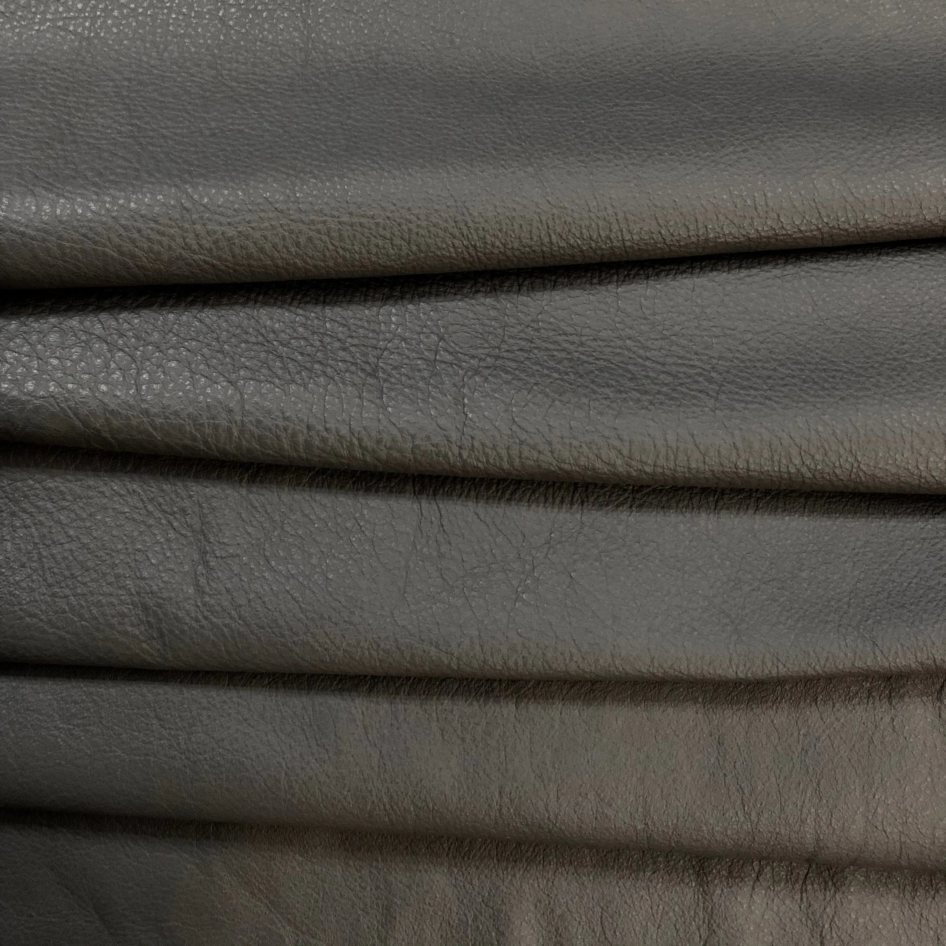 2oz Cow Leather - Elephant Grey (per square foot)