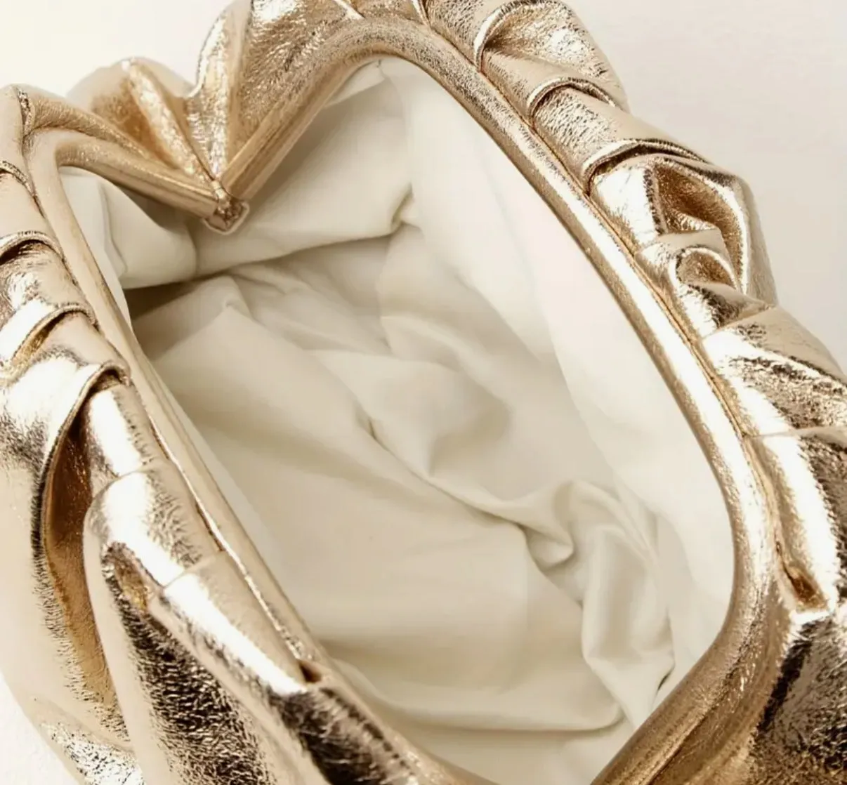 Bagette Clutch, Gold
