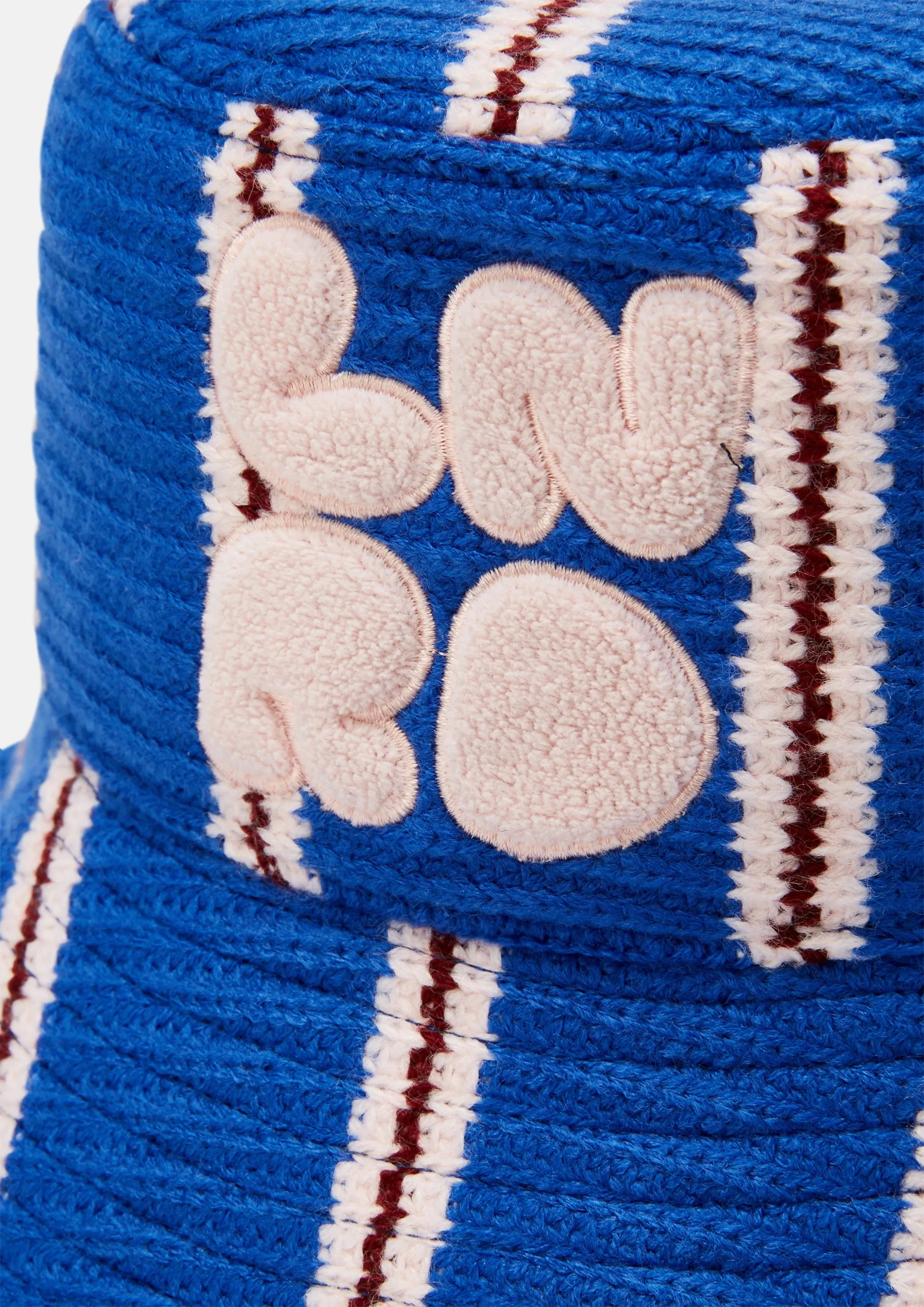  Bucket Knit