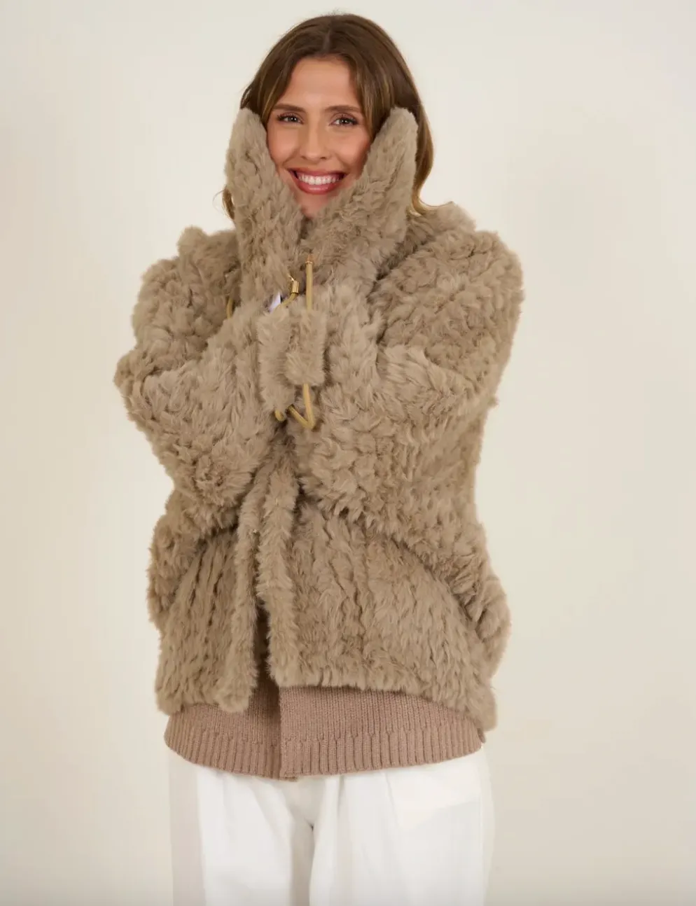 Faux Fur Mits Black