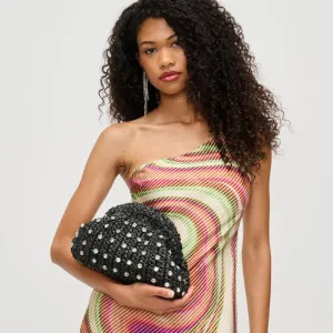 Gwendolyn Straw Clutch: Black
