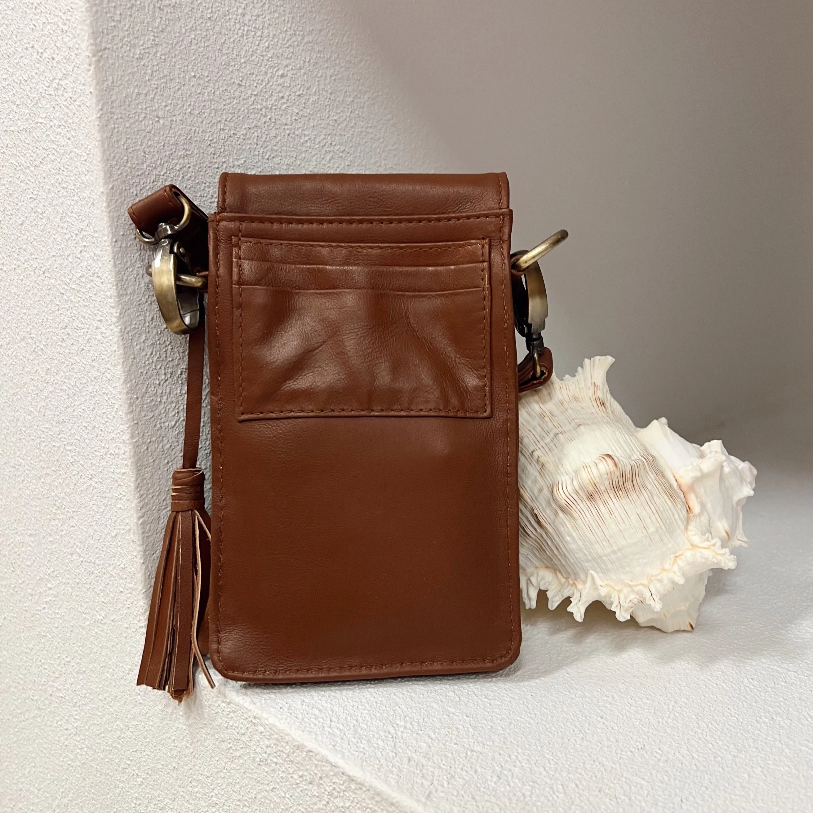 Little Hiawatha Phone Bag - Brown