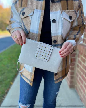 Riviera Maya Rivet Clutch in Cream