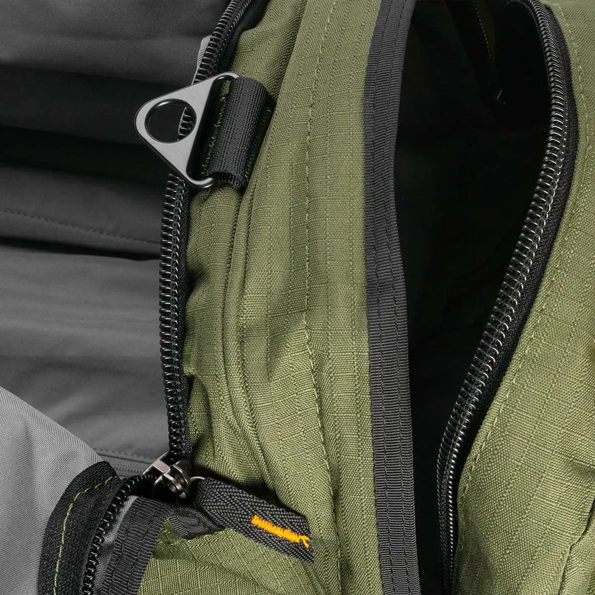 Wheeled FIFO Transit Bag - Canvas