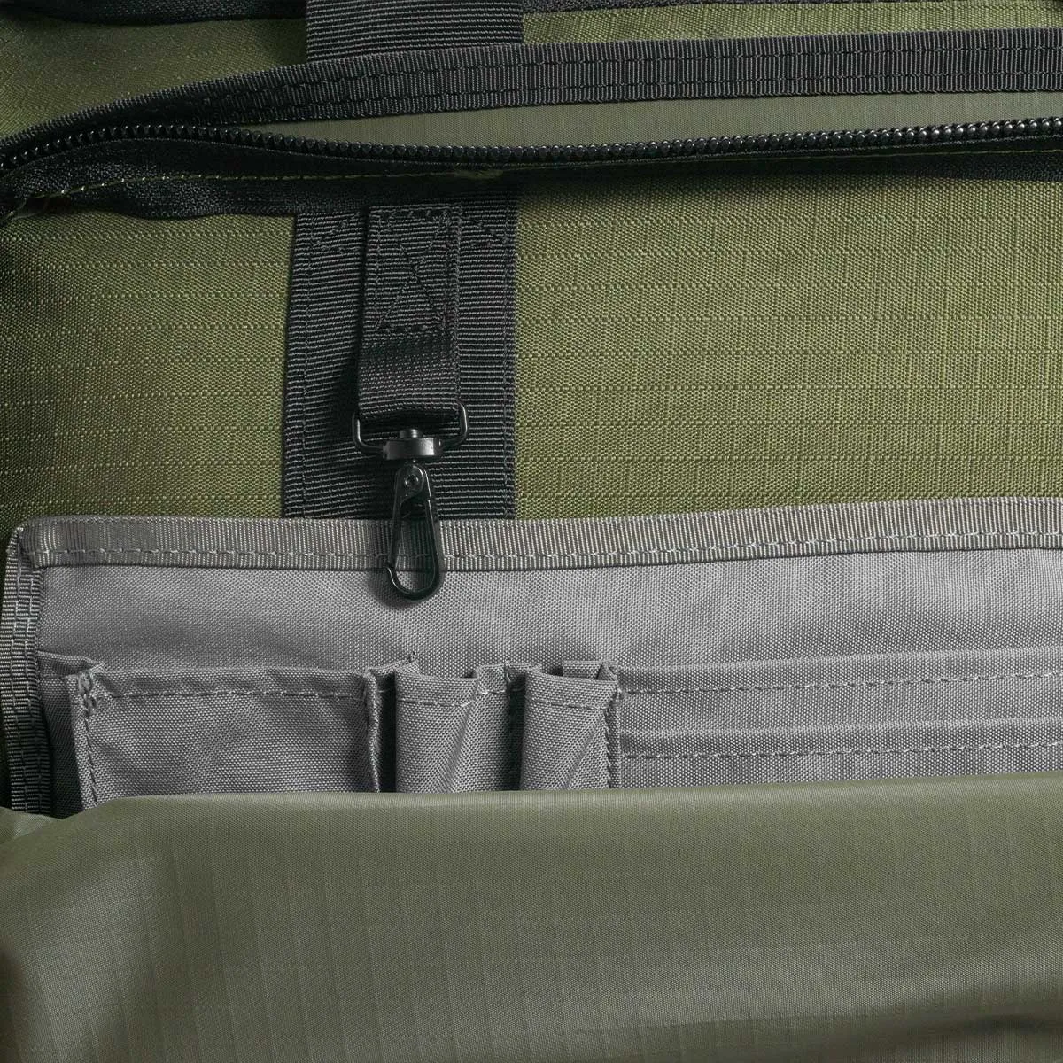 Wheeled FIFO Transit Bag - Canvas